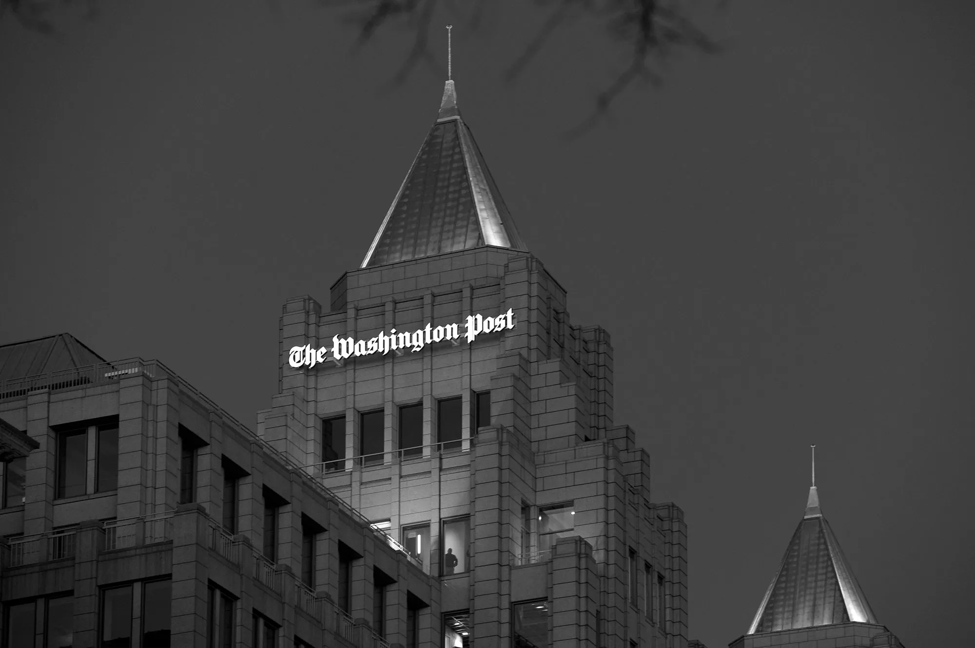 Washington Post Faces Major Subscriber Rebellion Over Decision to Suspend Presidential Endorsement